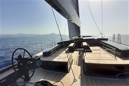 Yachts_Y7_Horizon_exterior2