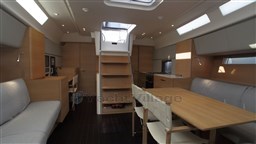 nautorswan-60-902-petite-flamme-sold-lmarinegroup (6)