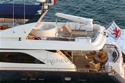 A9R1wchql7_177h55_8hw