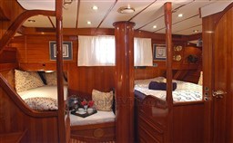 0008_gallery-shaitan