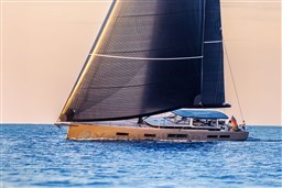Yachts_Y9_Bella_exterior_01