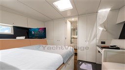 Wally-100-RunningonFaith-lmarinegroup-charter (22)