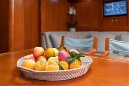 various-table-fruits-01