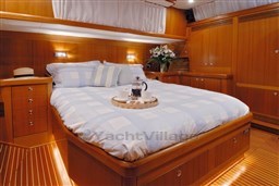 emika-62_Page_3_Image_0002