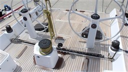 nautorswan-601-003-lorina-sold-lmarinegroup (8)