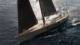 Wally-100-RunningonFaith-lmarinegroup-charter (2)