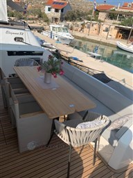 Ferretti_670#24 (9).jpg