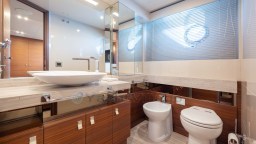 Menn-Yacht-Group-Listing-on-YachtWay-79.jpg