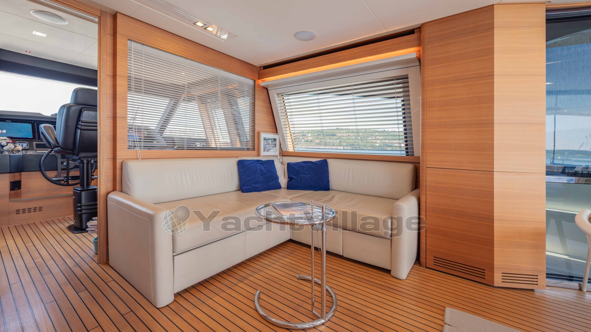 Menn-Yacht-Group-Listing-on-YachtWay-72.jpg