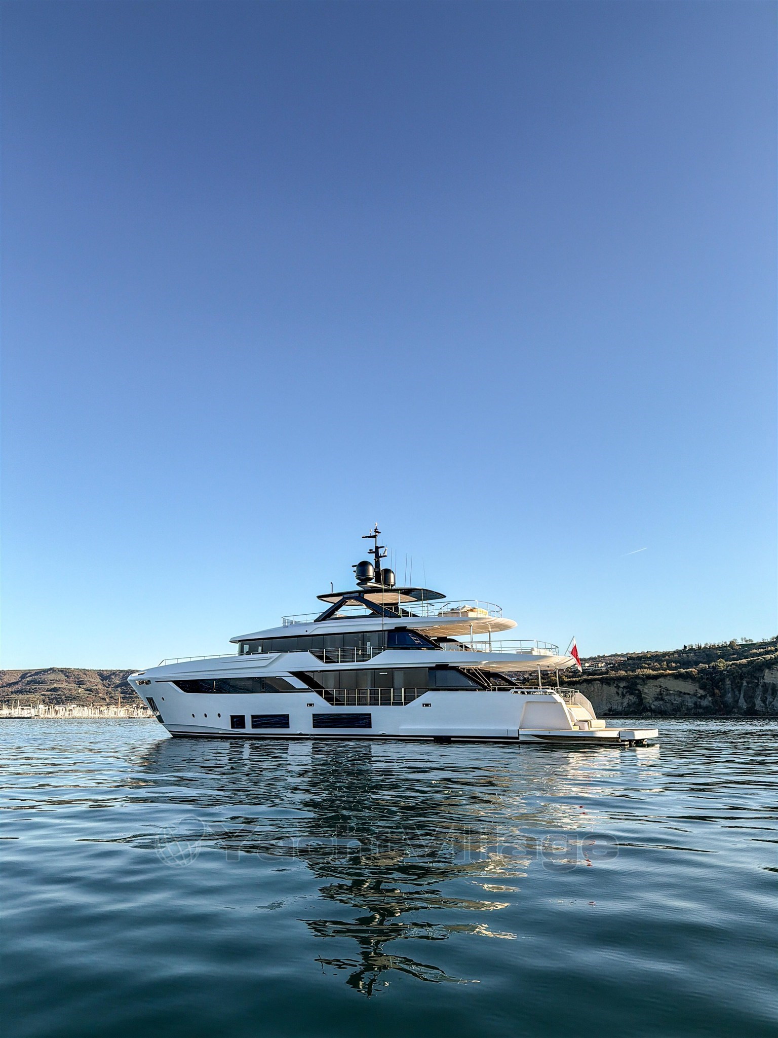 Custom Line Navetta 38 6