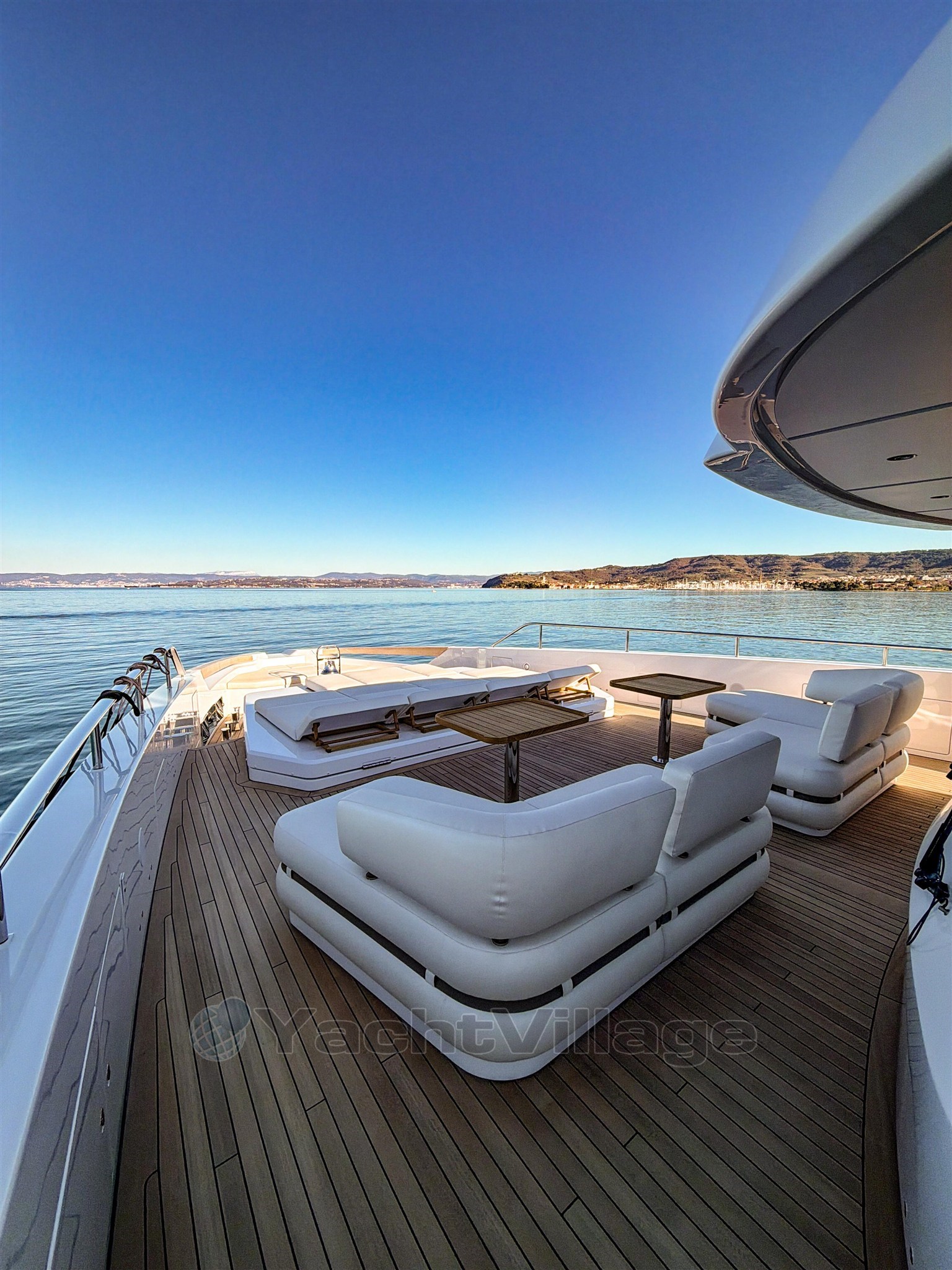 Custom Line Navetta 38 11