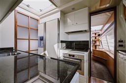 MENNYACHT_FERRETT731_LAVIDALOCA-0029