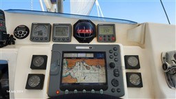 a83d6_ioond_2.2.4_nav_instruments_and_stearing.jpg