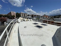 64b41_0yihn_meta_trawler_52_30_.jpg
