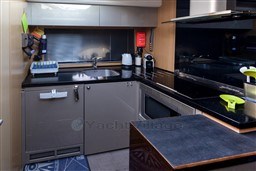 caff3_jt01l_77d4bbcc-d4c6-4fae-809b-042bf6128dc8.jpg