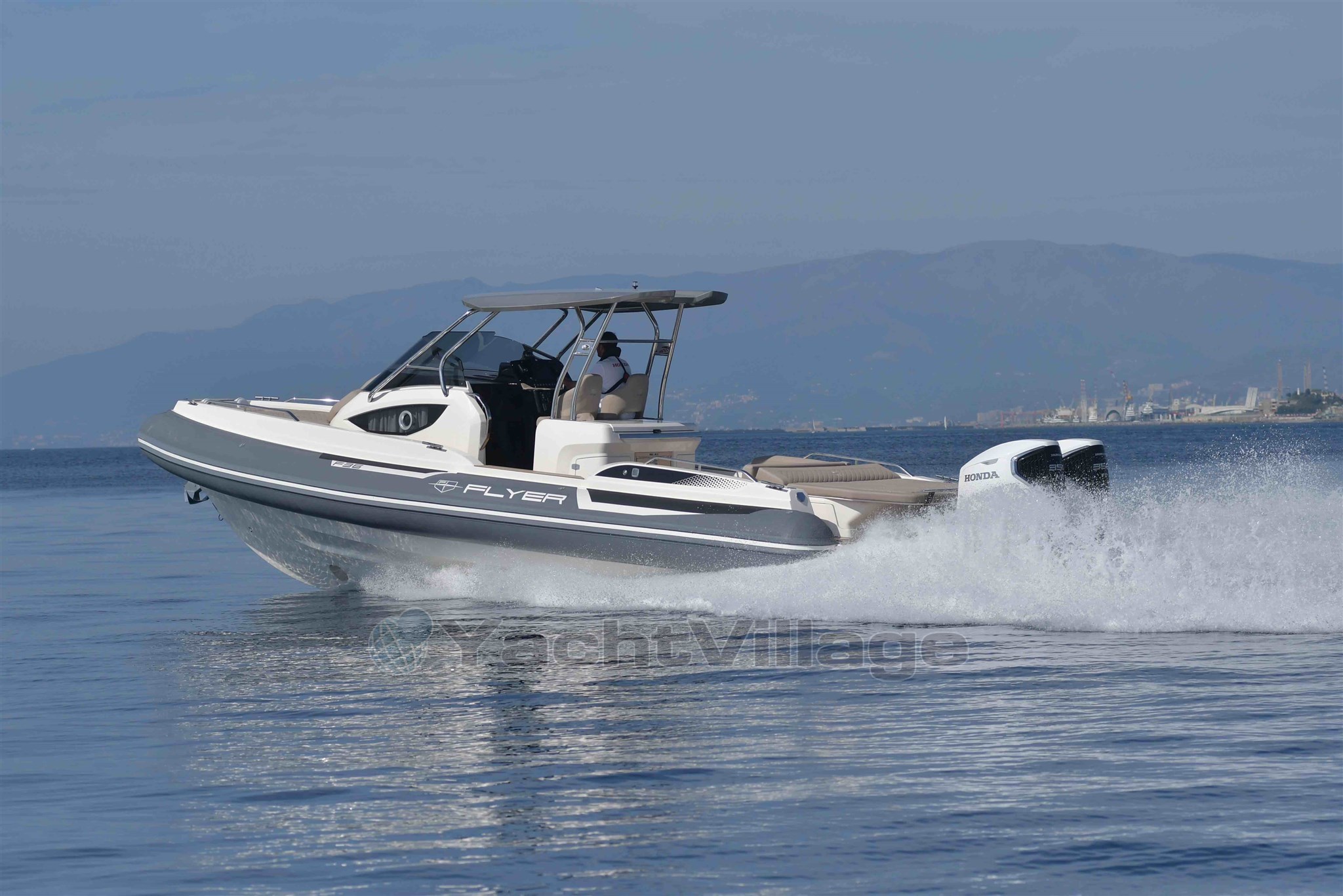 Flyer F36 Honda 