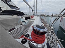 653fd_picqa_j53_28.jpg