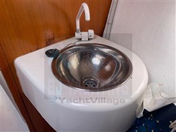 4bcf4_yw1qh_1000008097.jpg
