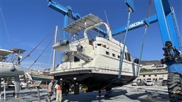 55 New bottom paint travel lift.jpeg