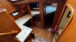 35 Aerial view galley.jpeg