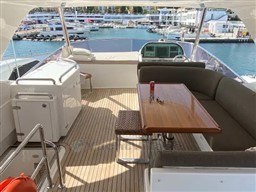 5tfx9to7e6.jpg