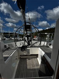 60qxr8zcdk.jpg