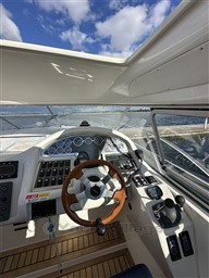 t2b36137s4.jpg