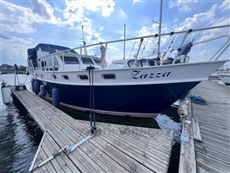 xeq184zvbh.jpg
