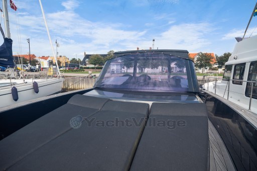 fvlga07yvd.jpg