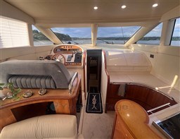 55ybsy90l4.jpg