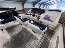 ypsb7p9cea.jpg