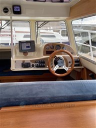qj5h4v428x.jpg