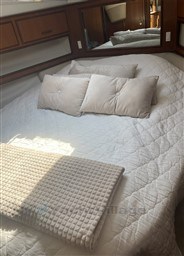jp41oet97c.jpg