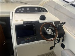 9vz6y98058.jpg