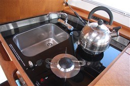 xfvh6f76f9.jpg