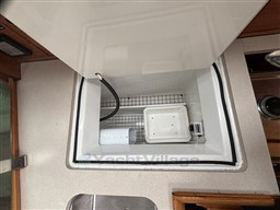 r1kisahqoc.jpg