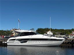 6qu9yb7jbl.jpg