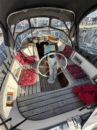 7gmrzga8n9.jpg