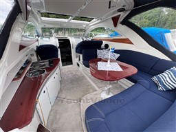 07j424ymrh.jpg