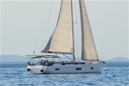 o31fo52gyl.jpg