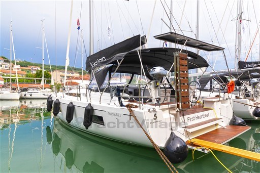 Beneteau Oceanis 51.1