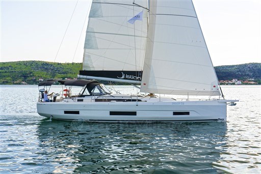 Dufour Yachts Dufour 470