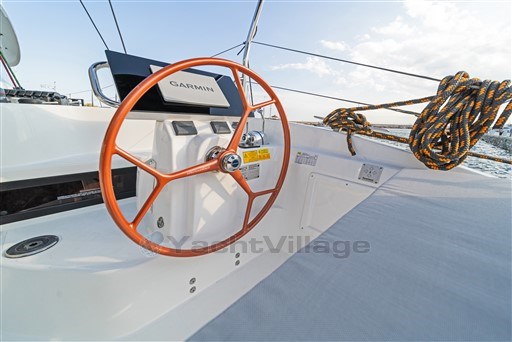 v9tiavxrkq.jpg