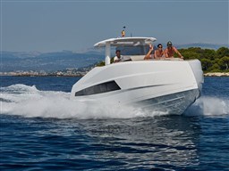 a1881_jwtmn_astondoa_377_dsc_5005.jpg