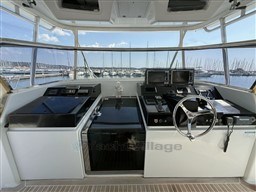 2cfe4_q7t89_bluegame_60_2012_marny_external_14_.jpg
