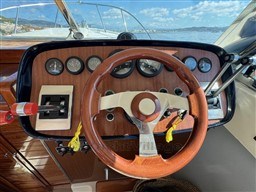 ca3be_eoj1a_riva_sport_fisherman_25_46_.jpg