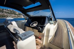 e89b6_syrss_invictus_yachtside_43_.jpg