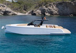 298a9_0shhk_pardo_yachts_11.jpg