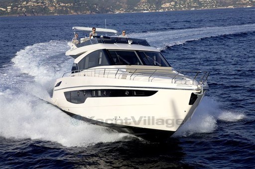 308bc_r23sa_cayman_f560_-_2019_02.jpg