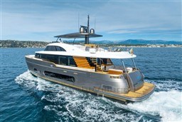 5f03d_wpnzo_azimut_magellano_25_-_2020_3.jpg